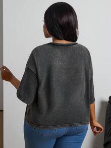 SHEIN PETITE CURVE Plus Size Short Sleeve Washed Cotton T-Shirt, Spring Crop Tops - Black - View 2