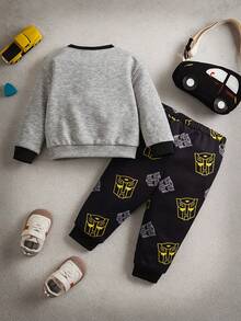 Transformers X SHEIN مجموعة بلوزة طويلة الأكمام وبنطلون رياضي للأطفال الصبية بطبعة روبوت وألوان متباينة، 2 قطعة - متعدد الألوان - مشاهدة 2