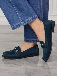 Sleekvia 橄榄绿休闲耐穿牛津平底鞋（女款）