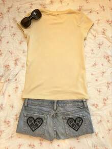 Glimmora 女士休闲时尚印花圆领T恤 - 鵝黃色 - 查看 2