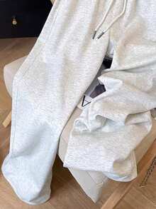 Resyla 复古美式 Y2K 风格简约女式运动裤 - 淺灰色 - 查看 4