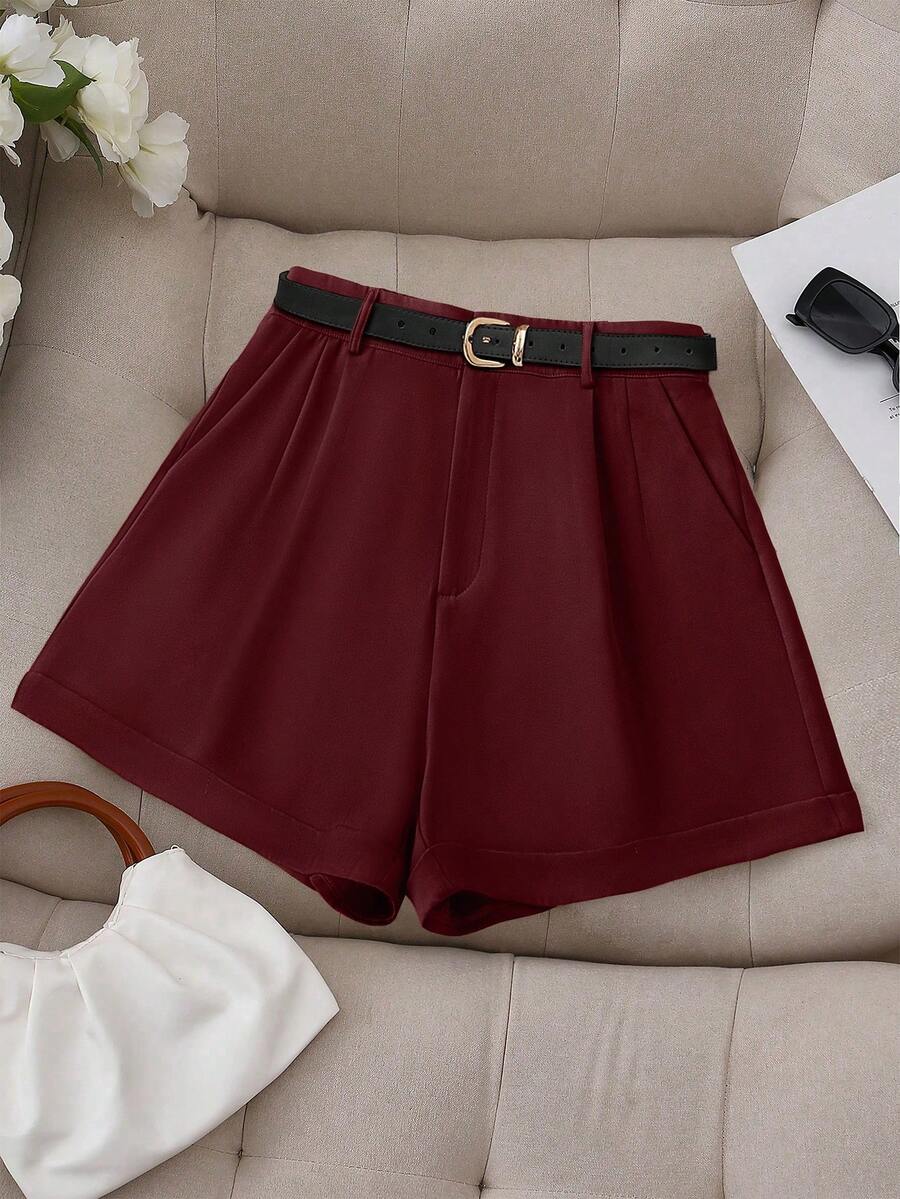 GlowEve CURVE 大码纯色褶皱休闲短裤 - 酒紅色 - 查看 1