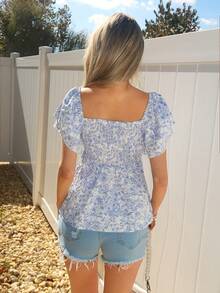 Sydney Algeri Women's Floral Print Ruffle Hem Short Sleeve Vacation Fashion Blouse - Blue - View 2