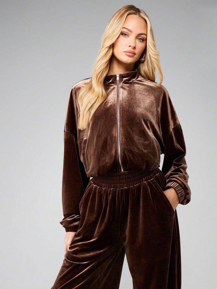 MISSGUIDED Samt Reißverschluss Sweatjacke mit langen Ärmeln, luxuriöser Freizeitjacke für den Winter, bequem