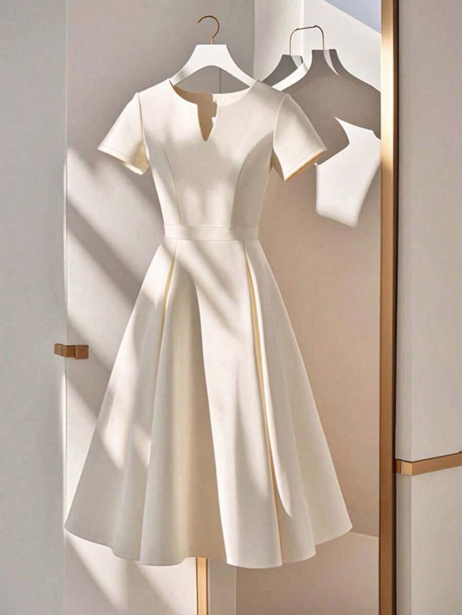 Franclia 女士优雅通勤纯色缺口领短袖中长连衣裙