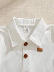 Souflis Set 2 buc. pentru bebeluși băieți, primăvară/toamnă, cămașă casual moale cu mânecă scurtă, guler polo, cu nervuri, și pantaloni scurți kaki cu nervuri verticale - Multicolor - Vizualizare 6