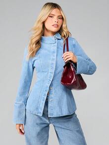 MISSGUIDED Light Wash Denim Jacket Button Front Collared Lapel Structured Casual Outerwear Classic Western Style Spring Fall - Blue - View 1