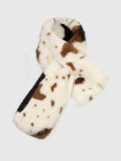 ROMWE Fairycore A Faux Fur Scarf, Cow Print Plush Scarf, Warm Winter Neck Warmer (Random Texture).