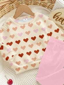 SHEIN 奶油杏仁色和莲藕粉色，仿针织彩色爱心图案，女婴休闲舒适柔软保暖圆领长袖卫衣和打底裤套装，适合秋冬季日常穿着、新年、情人节、外出、居家、节日、度假 - 彩色 - 查看 4