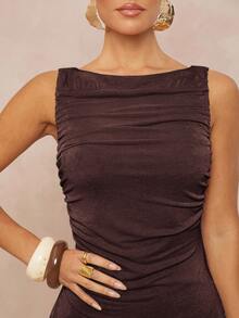 Lumalex Elastic Criss-Cross Ruched Boat Neck Dress - Brown - View 4