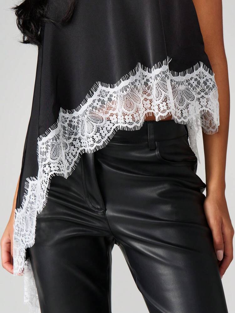 MISSGUIDED Débardeur à encolure ras-du-cou avec détail d'ourlet en dentelle festonnée pour soirée
