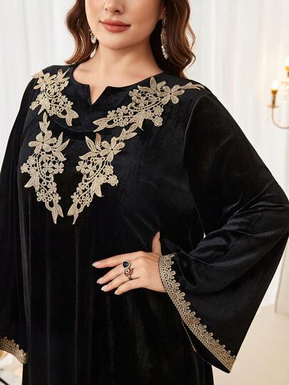 Al Najma Casual Velvet Notched Neck Flare Sleeve Loose Regular Tunic Dress For Plus Size Women, Spring/Autumn