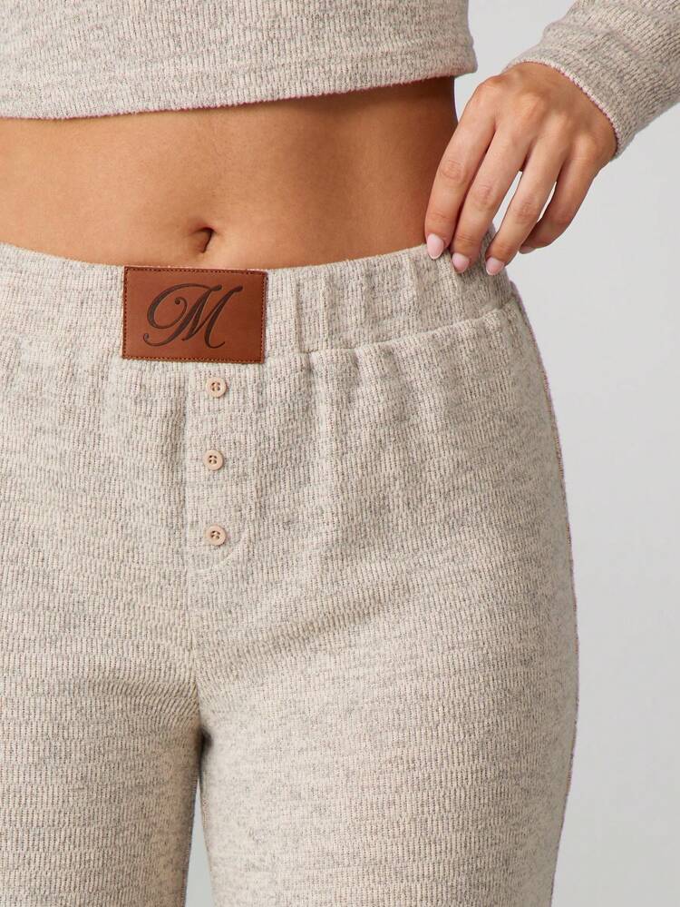 MISSGUIDED Pantalon de détente à jambes larges en tricot côtelé avec détail de bouton à l'avant pour le confort et la relaxation