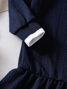 Genkimix Kids 韩版少女针织条纹袖口刺绣小马标志连衣裙 - 藏蓝色 - 查看 4