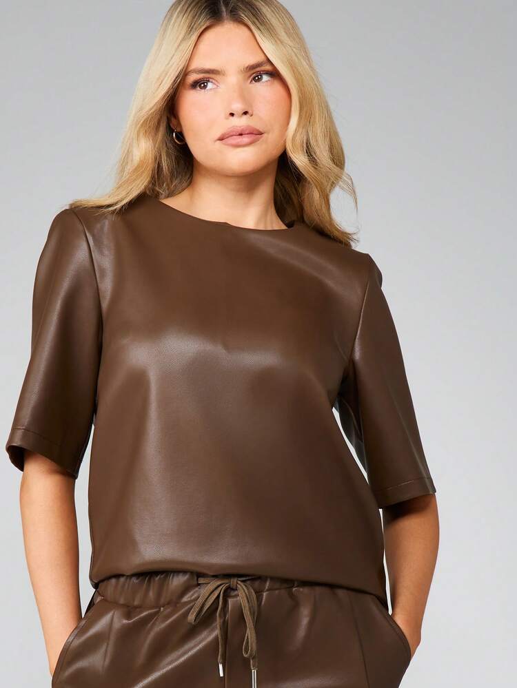 MISSGUIDED Christmas Women Faux Leather Two Piece Coordinating Set Brown Vegan Leather Top And Jogger Pants Outfit