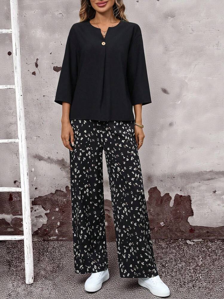 Women's Solid V-Neck 3/4 Sleeve Shirt And All-Over Print Wide Leg Pants Casual 2 Pieces Set