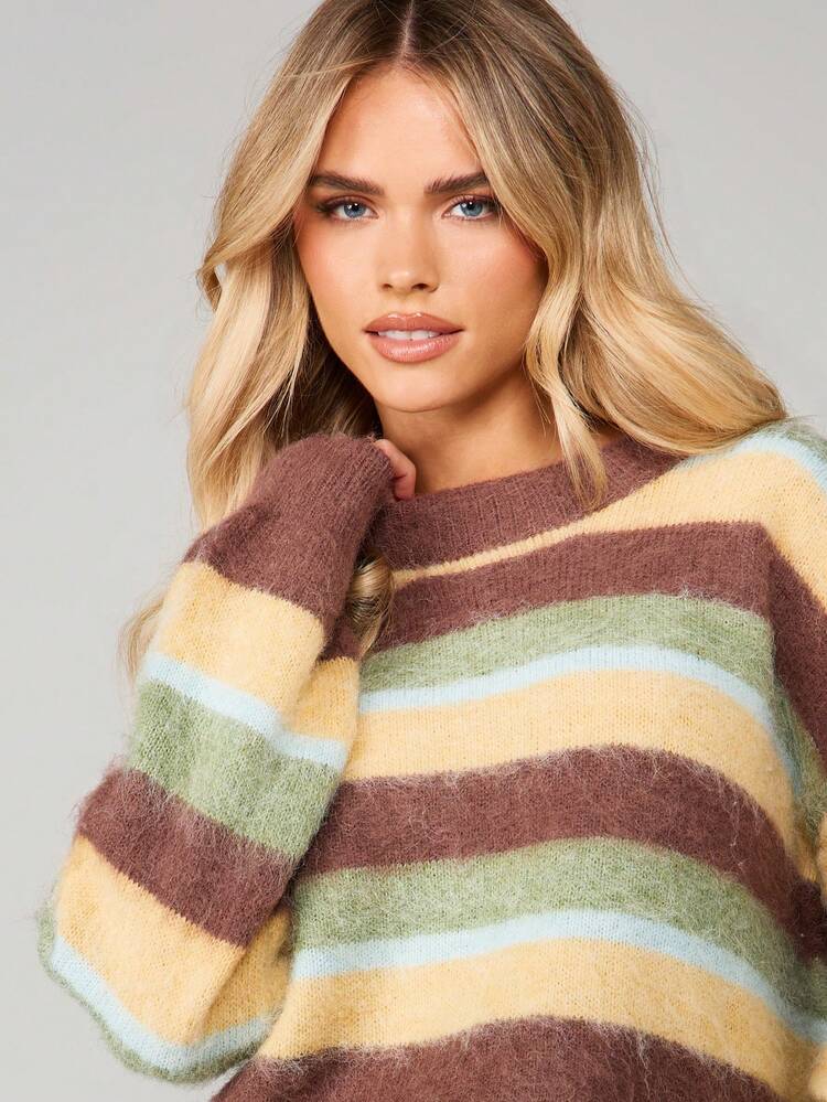 MISSGUIDED Striped Crew Neck Sweater With Long Sleeves Horizontal Pattern Fuzzy Knit Pullover