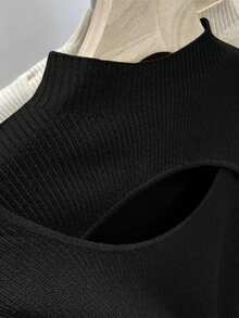 Resyla Plus Size Women's Solid Color Stand Collar Hollow Out Long Sleeve Fitted Sweater, Autumn/Winter - Black - View 3