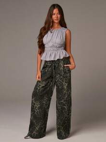 Athîral Street-Style Leopard Print Cargo Pants, All-Season Loose-Fitting Wide-Leg Straight-Leg Casual Pants, Camouflage Women's Pants, Low-Rise Women's Jeans, Wide-Leg Women's Pants, Millennial Women's Clothing, Retro Floor-Length Pants, Travel Women's Clothing, Winter Pants - Multicolor - View 4