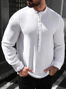 Manfinity CasualCool 男士白色长袖半开襟衬衫，穿着舒适 - 适合街头摄影 - 特殊场合送给丈夫或朋友的礼物，白色亨利领衬衫 - 白色 - 查看 4