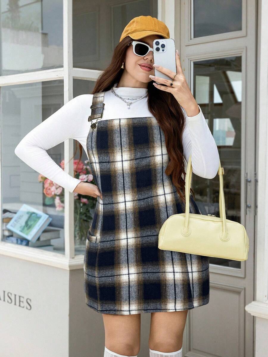 SHEIN LUNE 大码女式黑色灯芯绒连衣裙，带口袋和可调节肩带，适合 Barnfit 感恩节女装、新年女装、冬季连衣裙、冬季服装、锐舞派对服装和连身裙。 - 藍色 - 查看 1