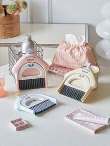 Joivida 迷你紧凑型桌面扫帚，塑料便携式除尘器，黑色设计，适用于办公室、家庭、书房桌面收纳清洁，必备清洁工具。 - 彩色 - 查看 4