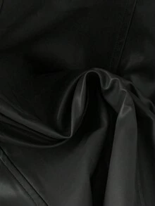 GlowEve CURVE 大码女式复古高腰PU皮裙 - 黑色 - 查看 4
