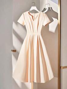 Franclia 女士优雅通勤纯色缺口领短袖中长连衣裙