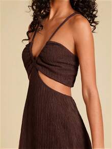 Travachic 女士度假纯色针织镂空露背修身连衣裙 - 咖啡棕 - 查看 6