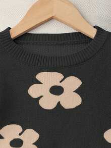 SHEIN 少女甜美百搭圆领蓝色毛衣搭配碎花百褶裙，适合居家、外出、派对、返校等场合。秋冬季女童毛衣裙，适合女孩穿着。 - 黑色 - 查看 5