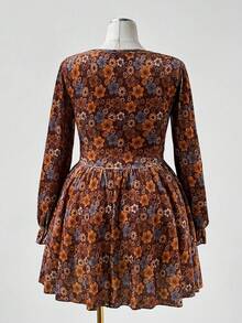 Sunspun Váy ngắn chữ A tay dài bằng nhung thời trang cổ chữ U họa tiết hoa nhỏ xinh xắn eo thun - màu nâu - Xem 4