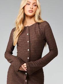 MISSGUIDED 棕色纹理长袖纽扣连衣裙，秋冬修身连衣裙 - 棕色 - 查看 3