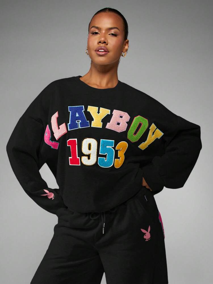 Missguided x Playboy Sudadera oversize con parches de letras de aplicación de colores en estilo universitario vintage