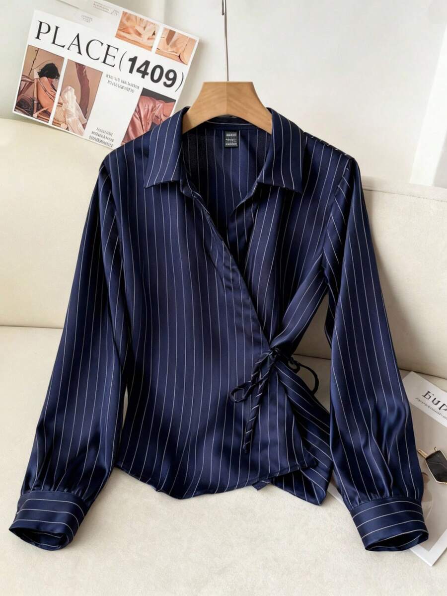 Modelyn 女式长袖领口系带收腰条纹休闲衬衫