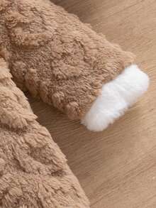 SHEIN 女婴可爱甜美街头风粉色长袖连帽连体衣，带耳朵装饰，撞色白色人造毛袖口和下摆，适合日常穿着和旅行 - 卡其色 - 查看 5