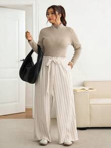SHEIN Frenchy Pantalones anchos de talla grande para mujer con cordón, estilo casual y de rayas sueltas - Multicolor - Ver 6