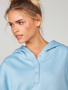 MISSGUIDED Women's Oversized Button Detail Hoodie And Front Pocket Long Sleeve Pullover Sweatshirt - Blue - View 5