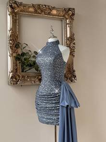 Lovelzi 优雅奢华灰色亮片刺绣手工大蝴蝶结装饰立领露背荷叶边鸡尾酒礼服 - 灰色 - 查看 3