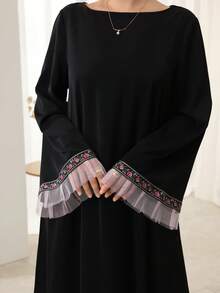 Al Najma Women's Casual Loose Long Abaya Dress Black Abaya Dress Modest Bell Sleeves Embroidered Sleeves - Black - View 2