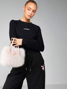 Missguided x Playboy 纽扣细节长袖上衣，胸前饰有品牌标识，适合日常休闲穿着 - 黑色 - 查看 4
