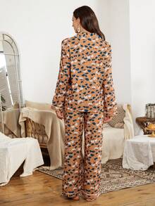 Serenescape 撞色滚边银杏叶印花女士睡衣套装 - 彩色 - 查看 2