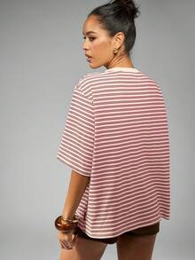 MISSGUIDED Camiseta Listrada Oversized para Mulheres, Casual, Ajuste Solto, Manga Curta, Verão, Primavera, Uso Diário, Confortável, Top Relaxado