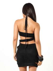 SUMWON WOMEN 仿麂皮镂空迷你连衣裙，配腰带，露背修身，适合派对或夜店穿着。 - 黑色 - 查看 2