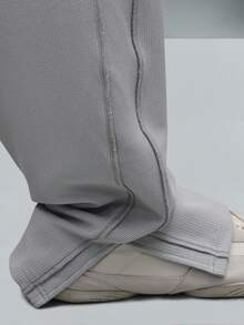 PLAYBOY X SUMWON 宽松版型运动裤，侧边开衩，毛边拼接设计，休闲舒适 - 灰色 - 查看 7