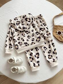 SHEIN 2pcs Young Girls Infant Kids Fashion Casual Chic Cool Beige Khaki All Over Black Leopard Cheetah Animal Print Pattern Long Sleeve Hooded Sweatshirt Hoodie Pullover Tops And Elastic Waist Sweatpants Joggers Pants Two Pieces Outfit Sets Tracksuit Thick Soft Clothes For Daily Wear School Streetwear Fall Autumn Winter - Multicolor - View 6