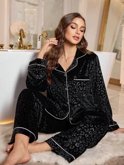 MuseNap CURVE Plus Size Women Elegant Velvet Leopard Jacquard Button Front Pocket Long Sleeve Top & Pants Curve Pajamas Set Black , Fall & Winter Clothes