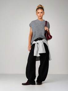 MISSGUIDED 无袖针织背心，圆领，罗纹下摆，秋冬季叠穿单品 - 深灰色 - 查看 3