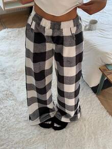 Tween Girl Tie-Waist Fluffy Plaid Print Casual Wide Leg Baggy Pants Fall Winter Tween Girls Black And White Wide Leg Pants Teen Comfy Pants Black And White Checkered Pants - Black and White - View 4