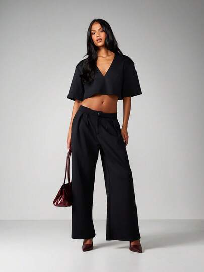 MISSGUIDED Conjunto de dos piezas coordinado con top corto y pantalón de pierna ancha, cuello en V, informal y oversize