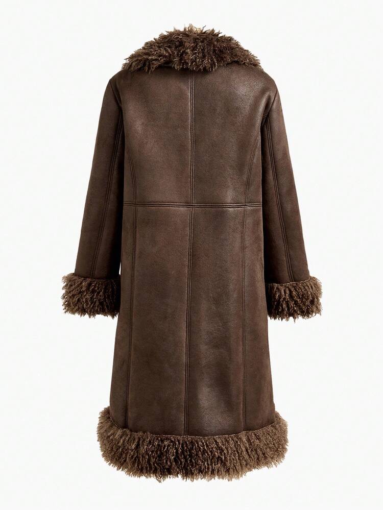 Cappotto lungo in finta pelliccia con maniche a cascata